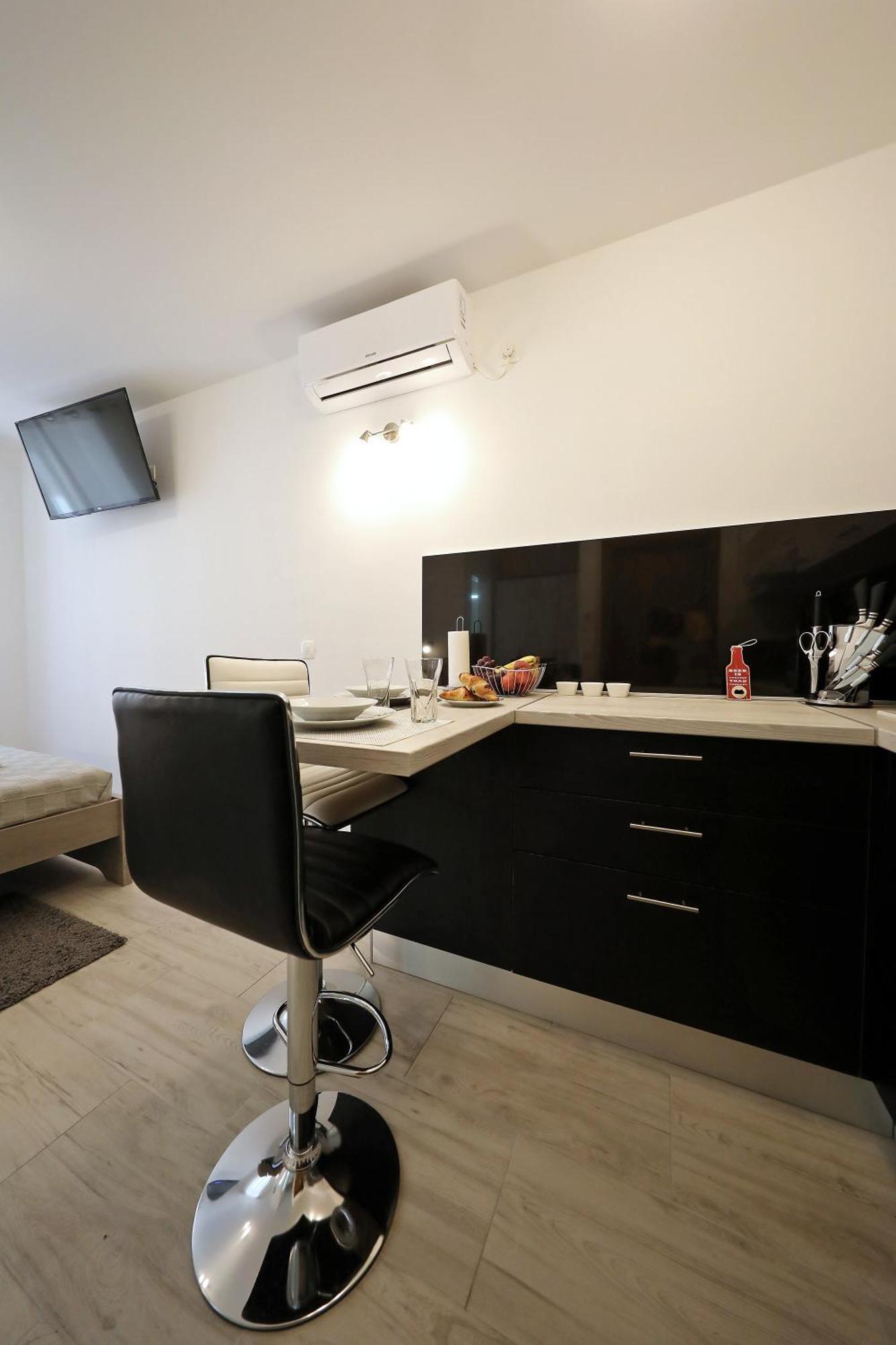 Apartment Piccola Pyrotima